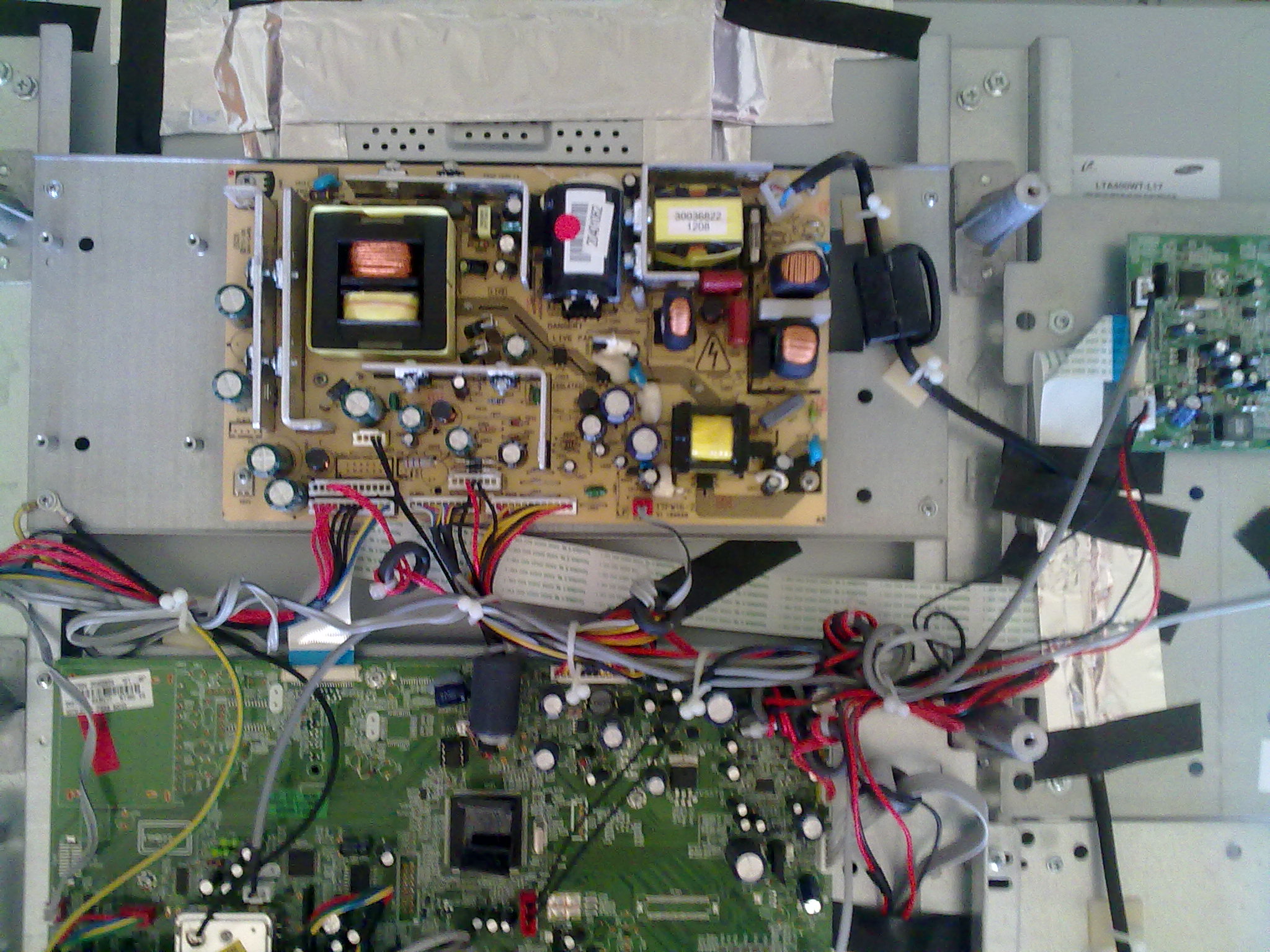 Reparar una TV LCD que se apaga sola – Soloelectronicos.com